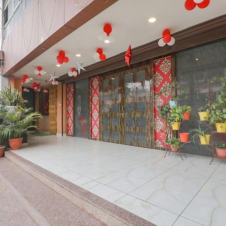 Fabhotel Swarn Banquet Kakarmatha المظهر الخارجي الصورة