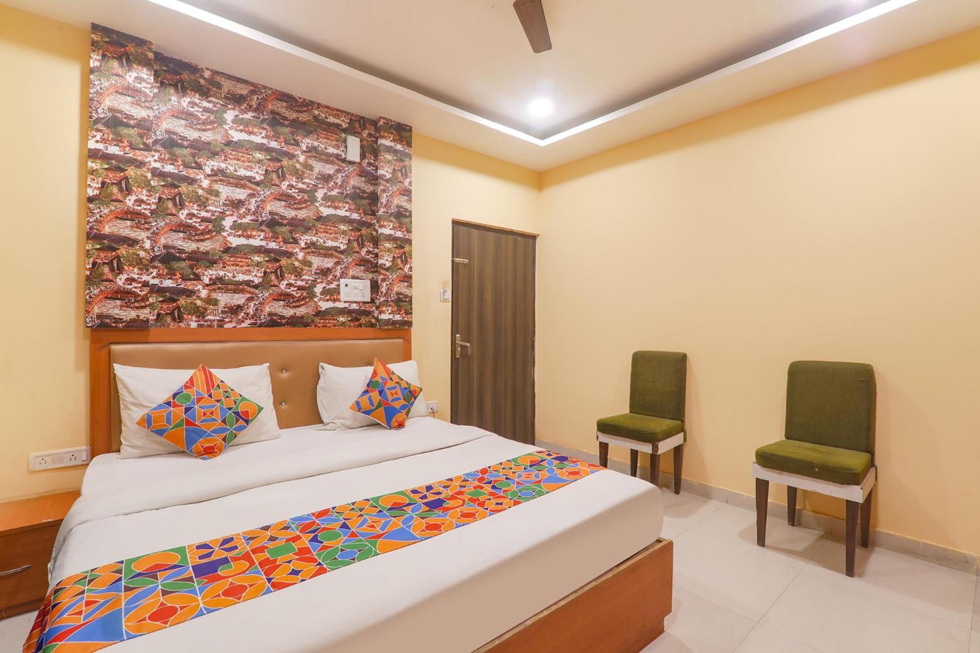 Fabhotel Swarn Banquet Kakarmatha المظهر الخارجي الصورة