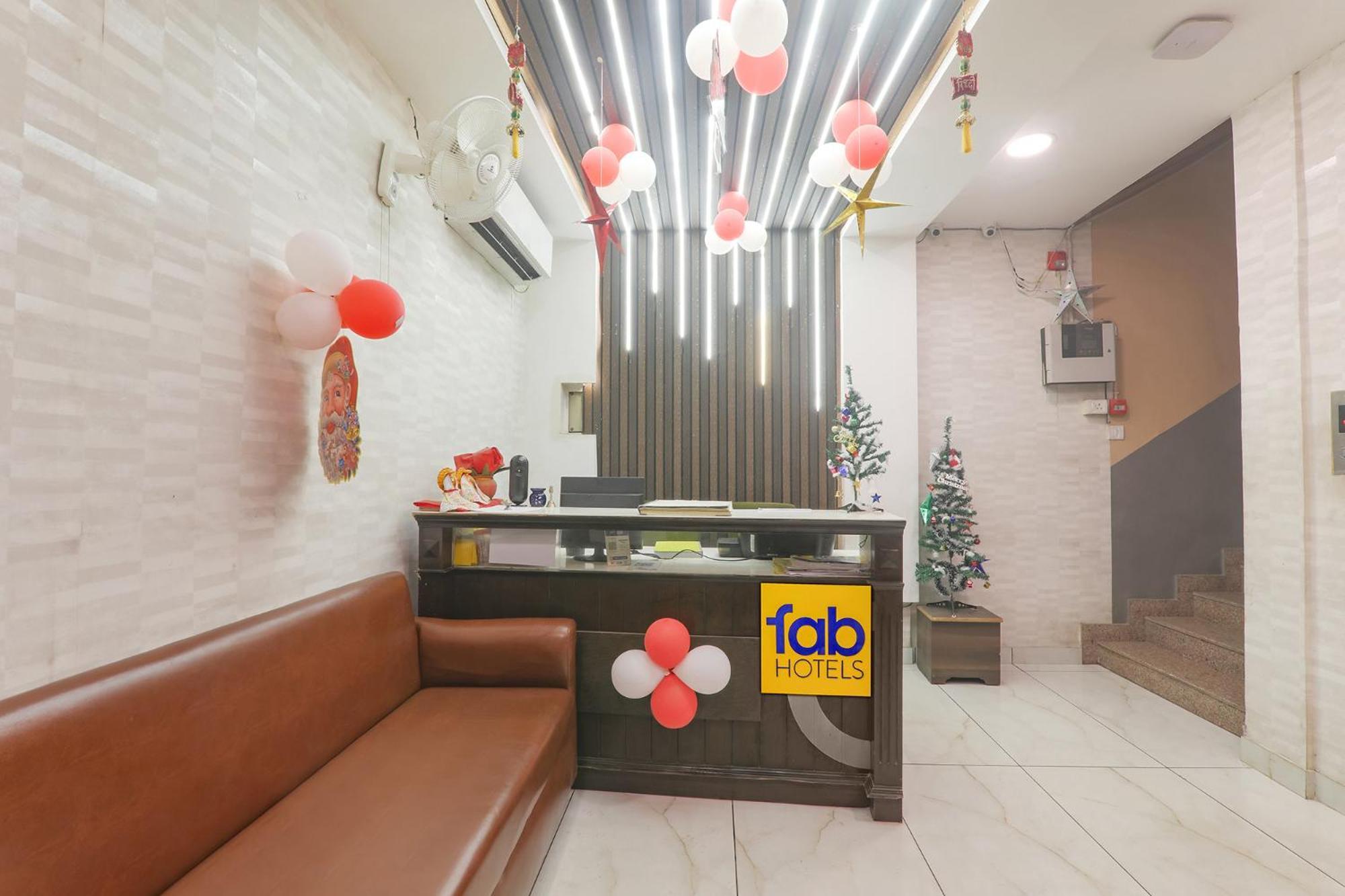 Fabhotel Swarn Banquet Kakarmatha المظهر الخارجي الصورة